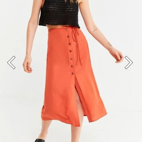 Urban Outfitters Frankie Button Down Midi Skirt Orange Size Medium - Picture 1 of 5